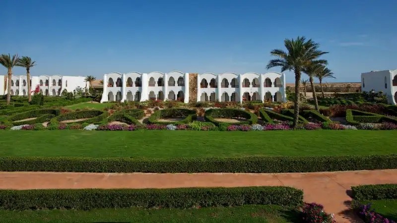 GORGONIA BEACH RESORT
