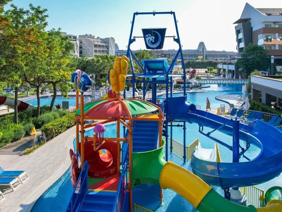 TERRACE ELITE RESORT