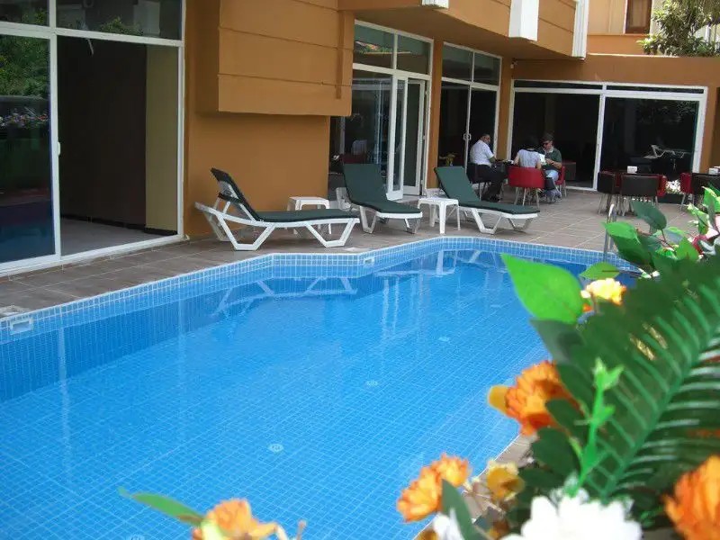 LARA ATALLA HOTEL