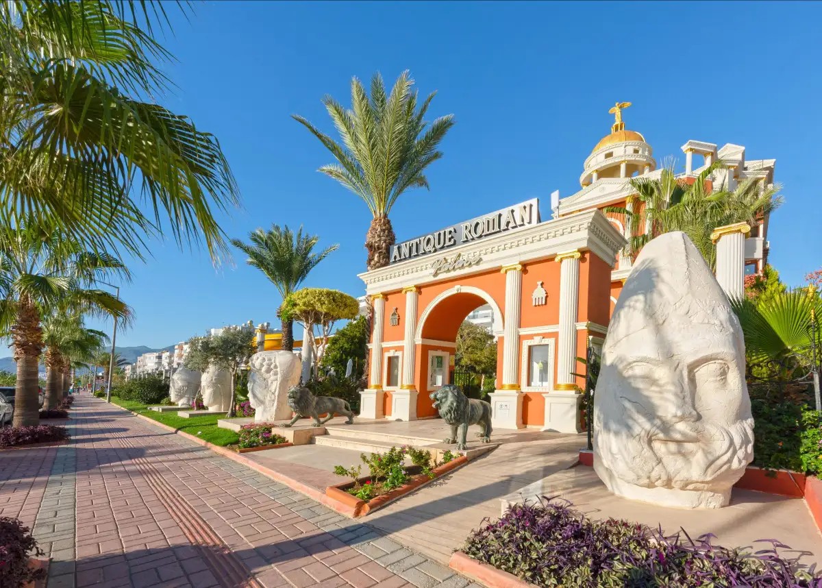 ANTIQUE ROMAN PALACE MUSEUM HOTEL ADULTS ONLY 16+