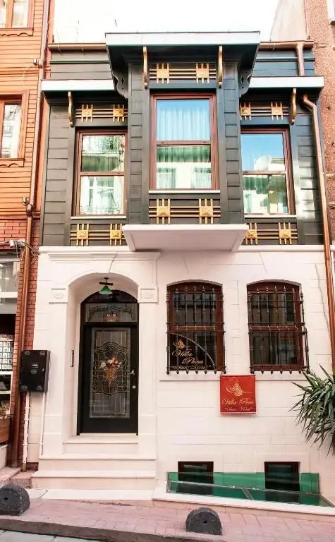 VILLA PERA SUITE HOTEL
