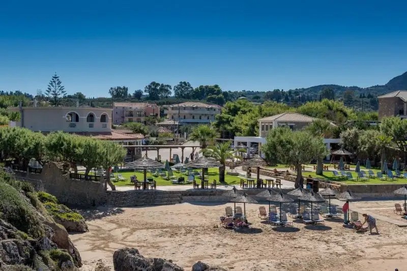 PLAKA BEACH RESORT