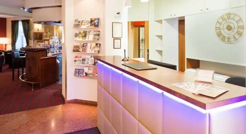 GOLDENES THEATERHOTEL