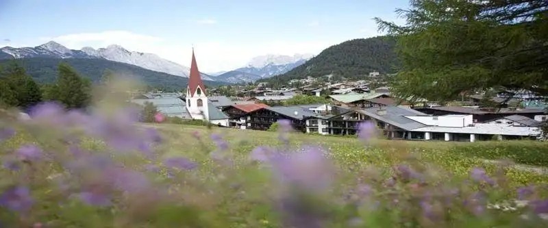 ALPENHOTEL FALL IN LOVE