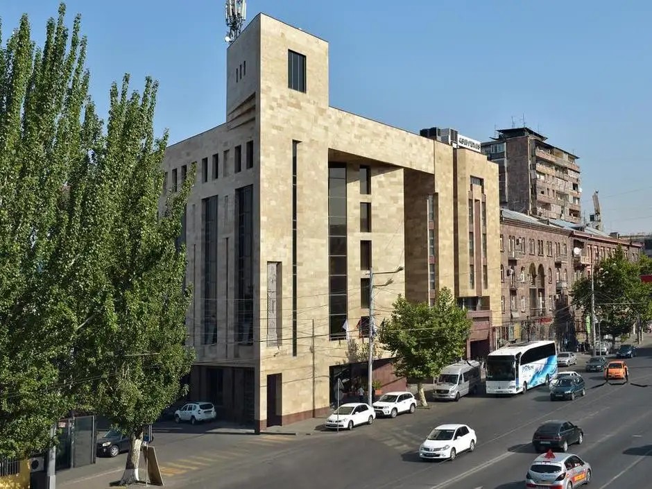 ANI CENTRAL INN (EX. SILACHI)