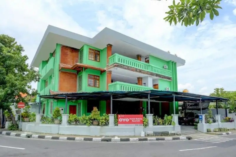 OYO 90089 HOTEL SATRIA SYARIAH