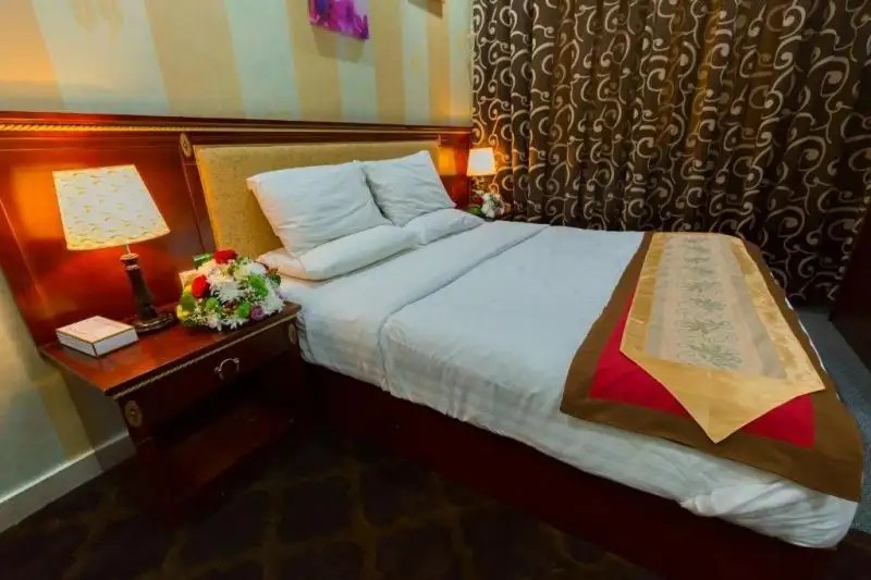 DREAM PALACE HOTEL