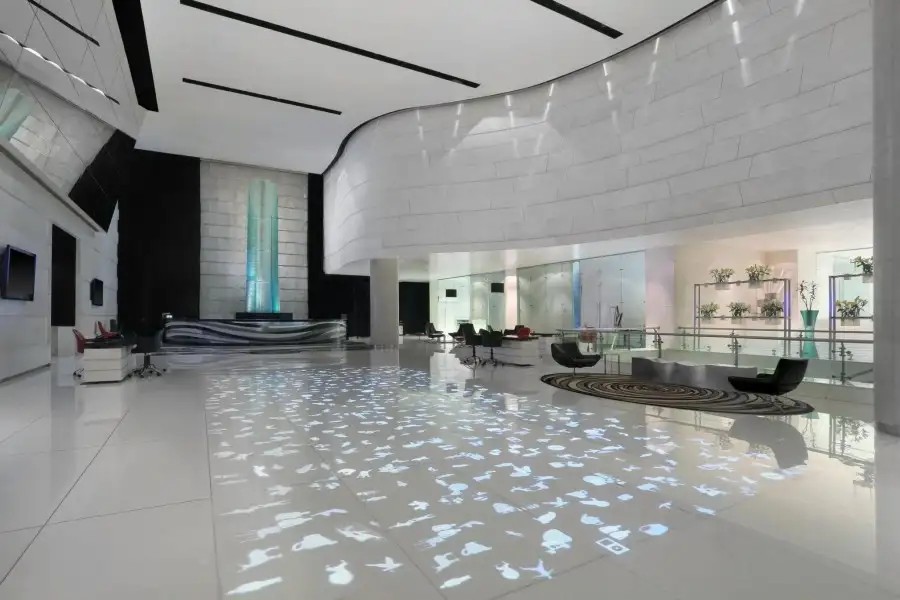 LE MERIDIEN NEW DELHI