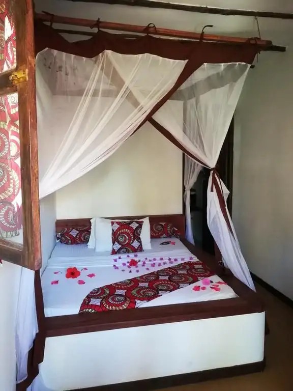 ZANZIBAR HOUSE