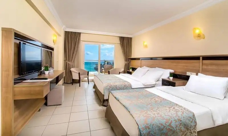 ROYAL BEACH CLUB (EX. GRAND SAHINS GUMULDUR RESORT)