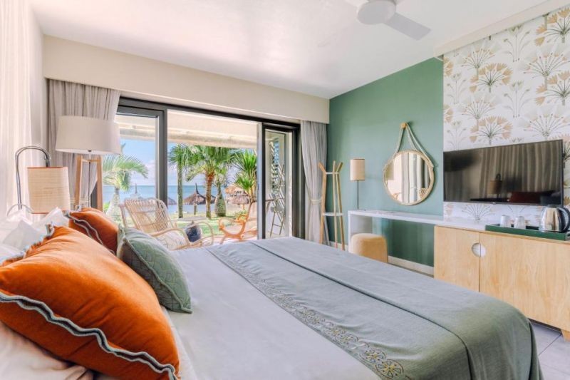 superior room (honeymoon deal)