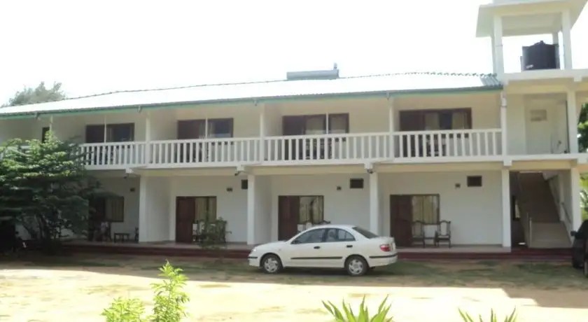 SEAWAY HOTEL