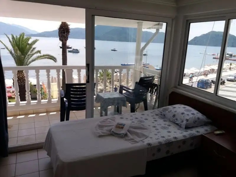 UYSAL MOTEL BEACH