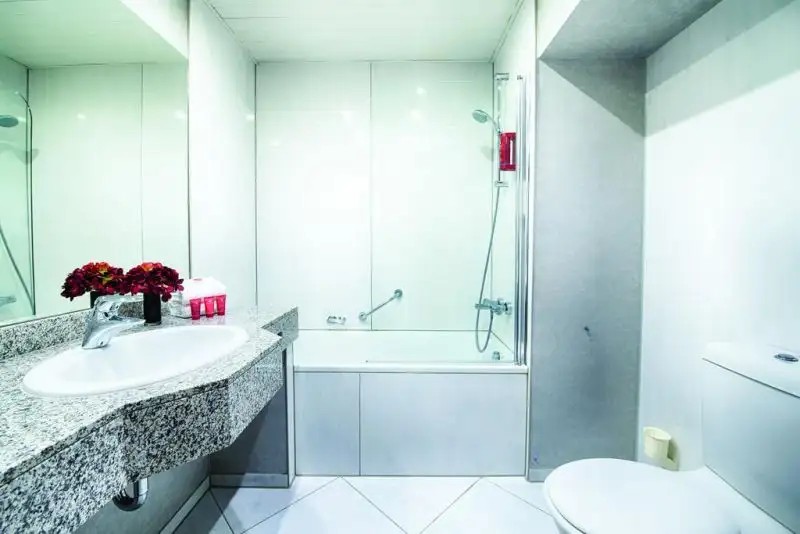 LEONARDO HOTEL FRANKFURT CITY SOUTH (EX.HOLIDAY INN FRANKFURT AIRPORT NORTH)