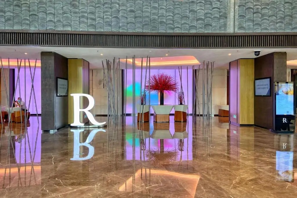 RENAISSANCE XI AN HOTEL