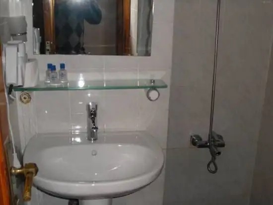 KERMAN HOTEL
