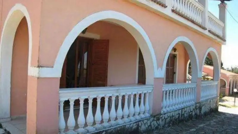 ALMIROS APARTMENTS