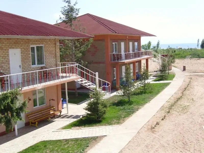 АЛМАЗНЫЙ БЕРЕГ
