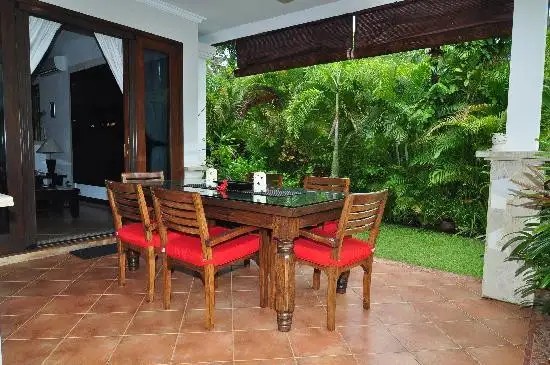 THE ZEN VILLAS