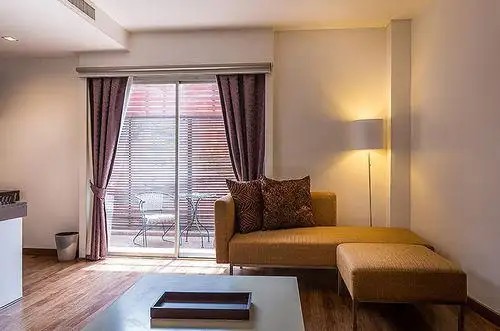 THE BEDROOMS BOUTIQUE HOTEL