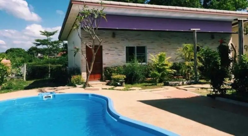 CANAL RESORT