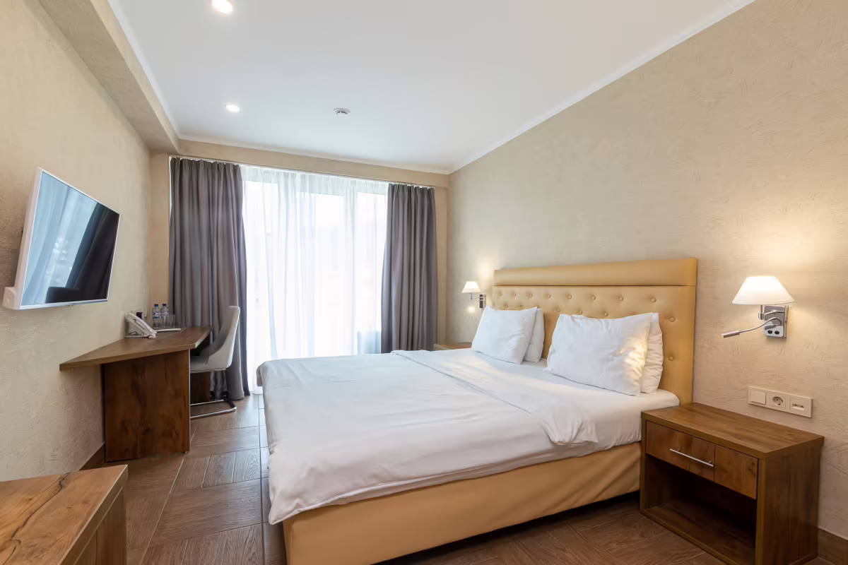 AMZA PARK HOTEL (EX. ЭНЕРГЕТИК)