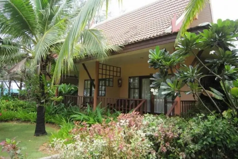 LANTA CASUARINA BEACH RESORT