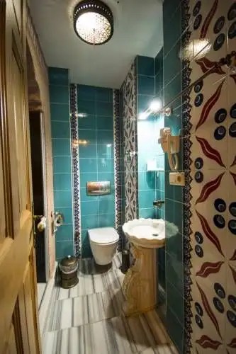 SULTAN CORNER SUITES