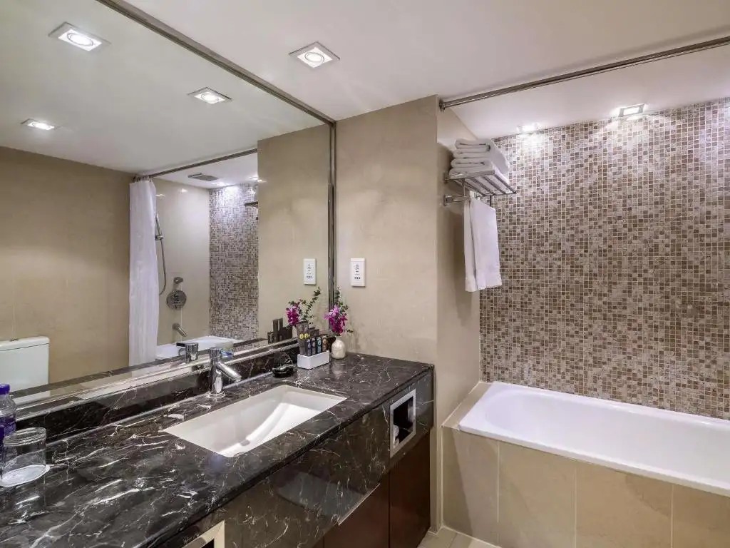 PEACE HOTEL BEIJING (EX. NOVOTEL PEACE)