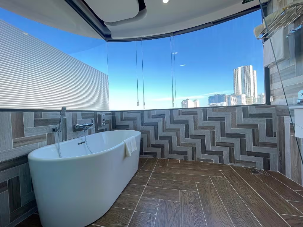 W PREMIUM NHA TRANG