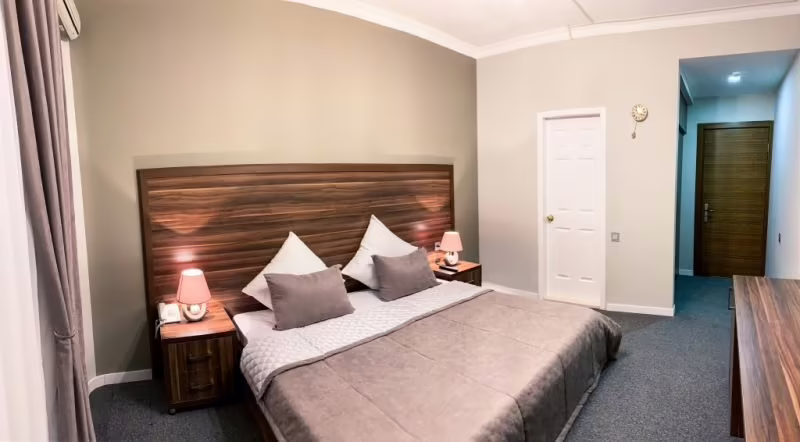 FOUR BOUTIQUE HOTEL