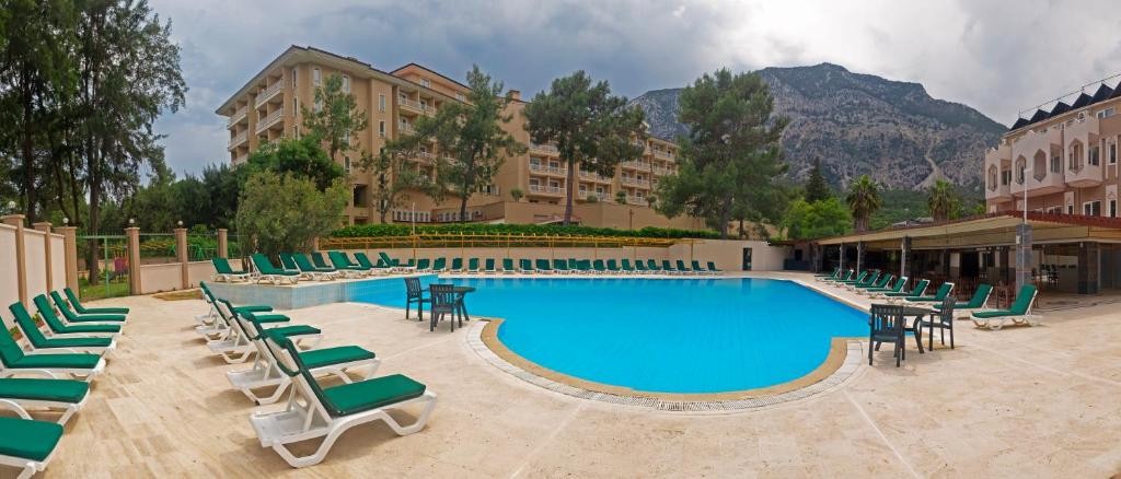 ALEXIUS BEACH HOTEL (EX. BELDIANA CLUB)