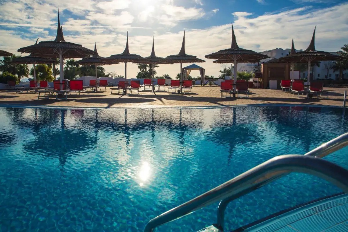 DOMINA CORAL BAY HAREM