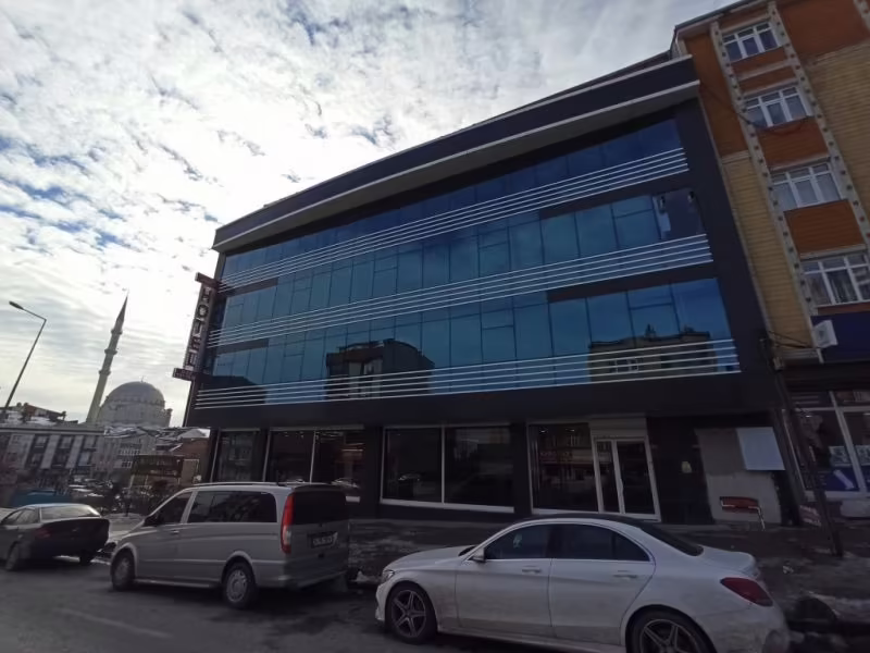 SKYLON AIRPORT HOTEL