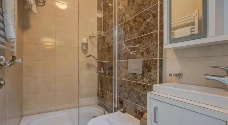 PLUS CIHANGIR SUITES