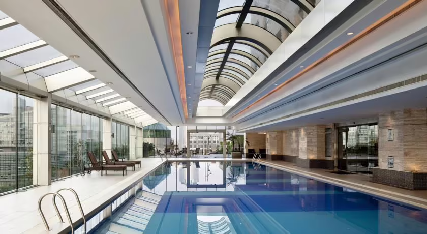CROWNE PLAZA CENTURY PARK