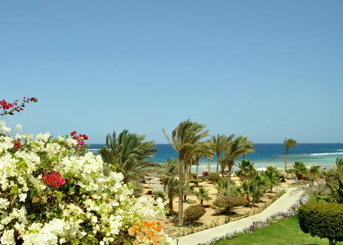 ROYAL BRAYKA BEACH RESORT