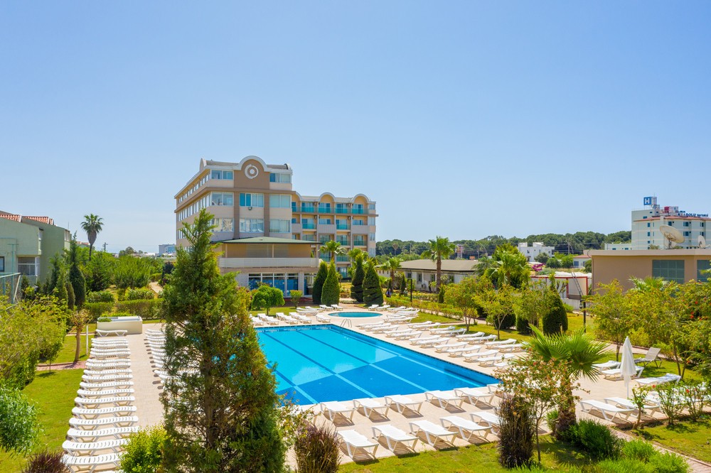 AMON HOTELS