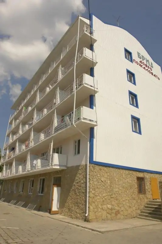 БРИЗ ТУАПСЕ