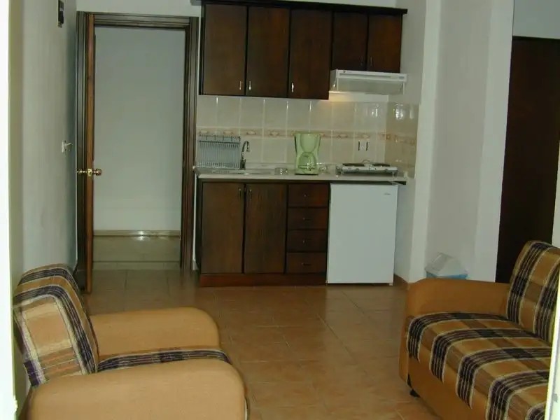 SEBNEM APART & STUDIOS