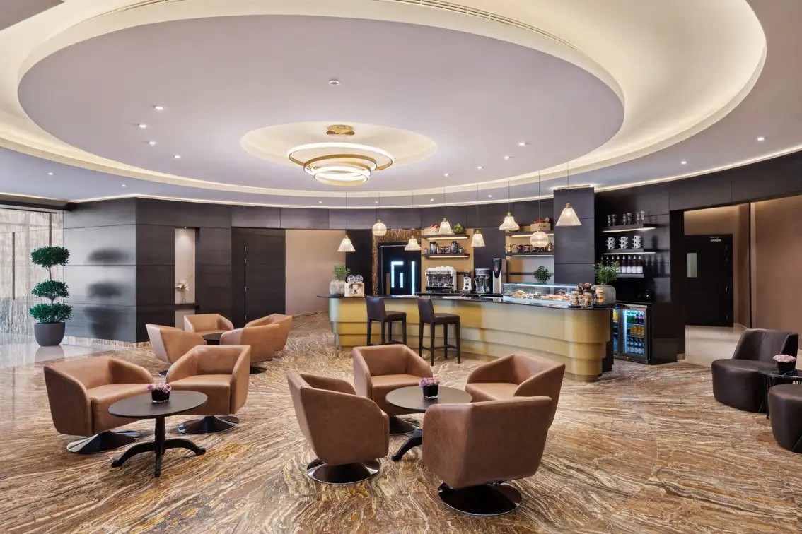 RADISSON BLU HOTEL DUBAI CANAL VIEW