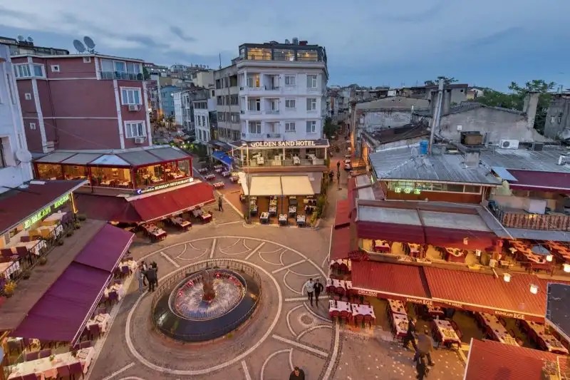 GOLDEN SAND HOTEL