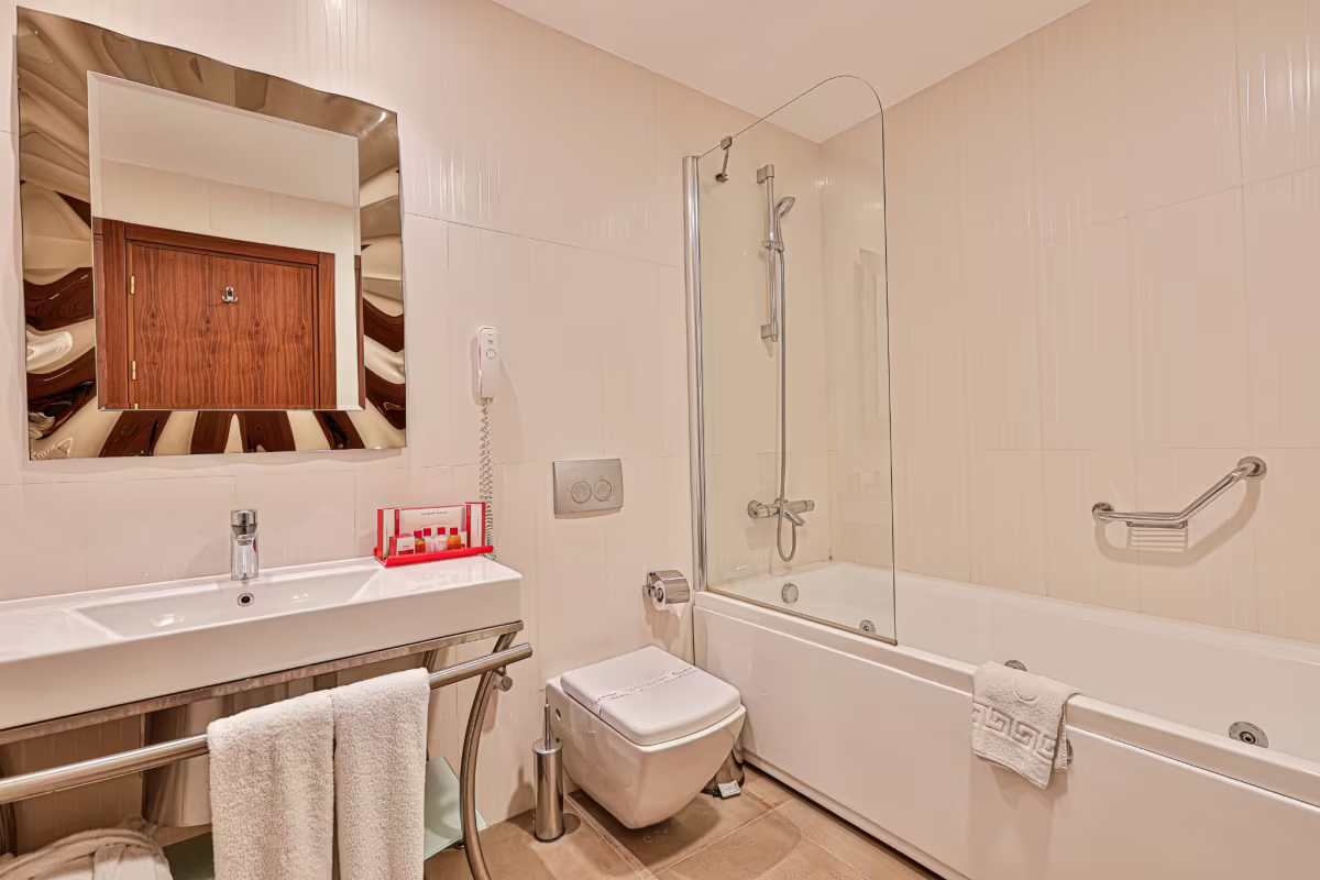 RAMADA PLAZA BY WYNDHAM ISTANBUL ATAKOY (EX. RAMADA HOTEL AND SUITES ISTAMBUL ATAKOY)