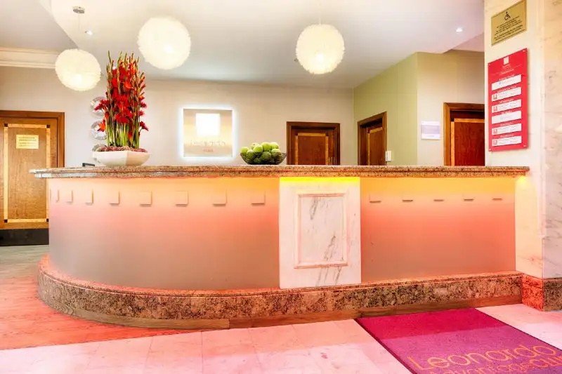 LEONARDO DUSSELDORF CITY CENTER (EX. HOLIDAY INN DUSSELDORF)