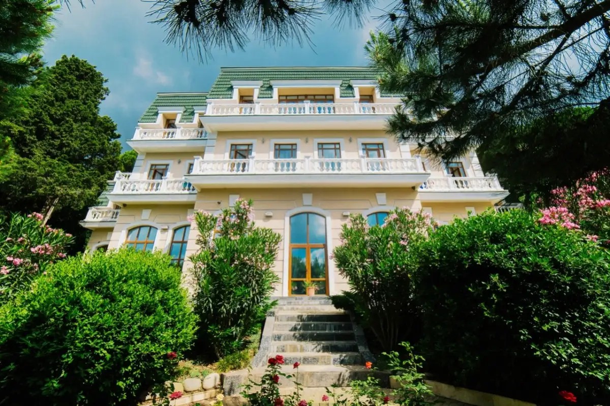 ДИВНЫЙ МИР КАРАСАН ВИЛЛА