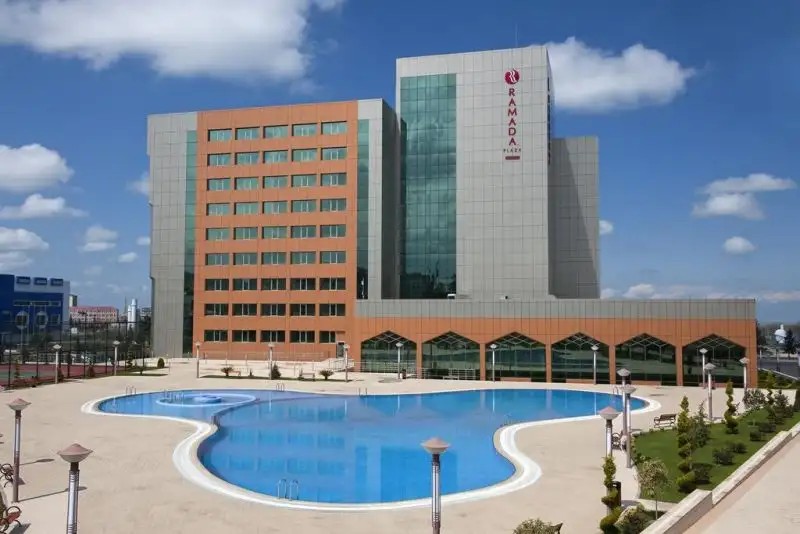 RAMADA PLAZA GENCE