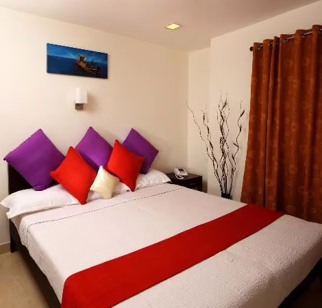 GREEN DREAMS BUSINESS & LEISURE