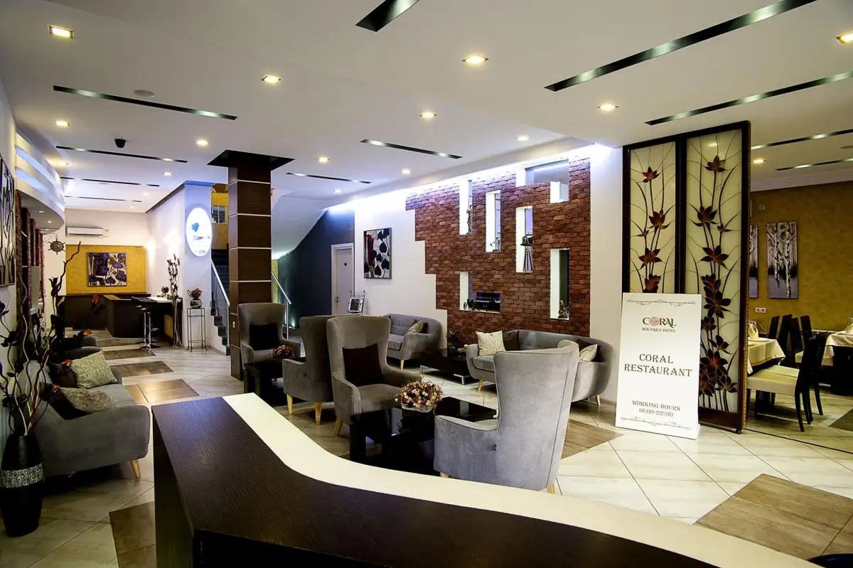 CORAL BOUTIQUE