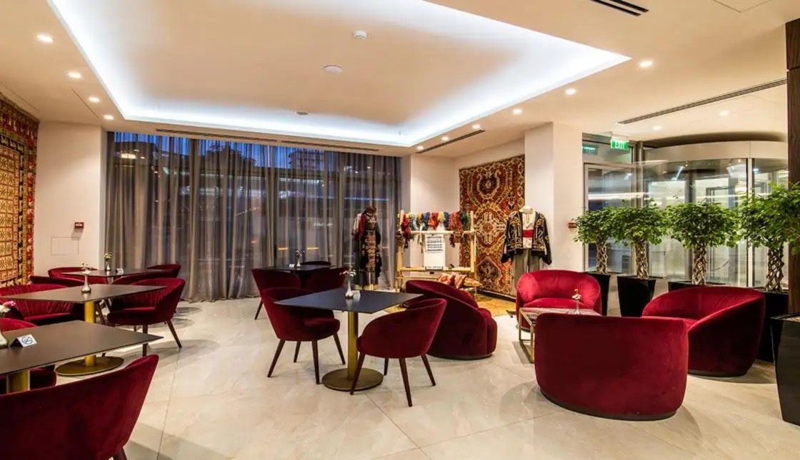 RAMADA HOTEL & SUITES BY WYNDHAM YEREVAN