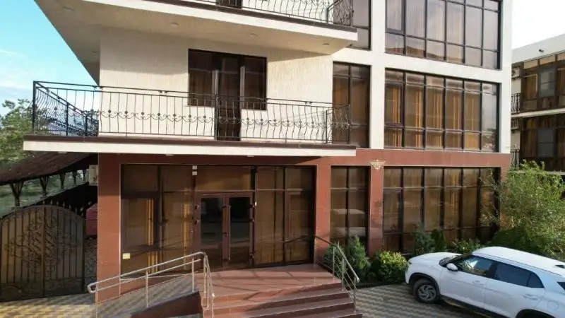 МИЛАНА